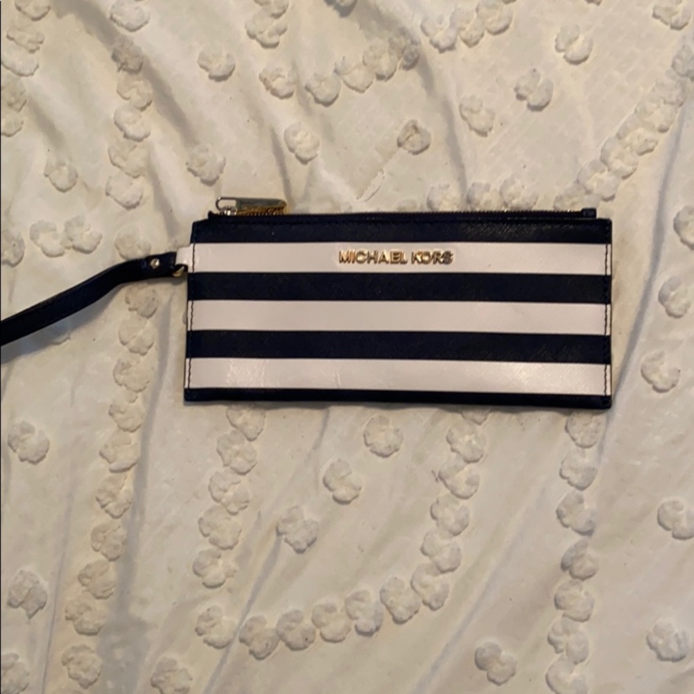Wristlet